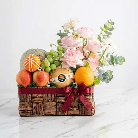Giỏ Trái Cây Kèm Hoa Tươi YN71