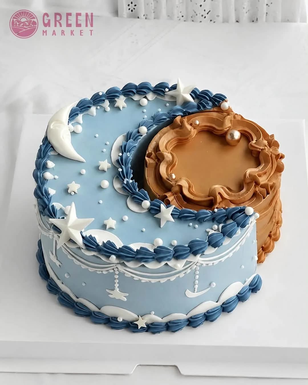 Bánh Kem Nhật Nguyệt Xanh Pastel và Caramel VT003