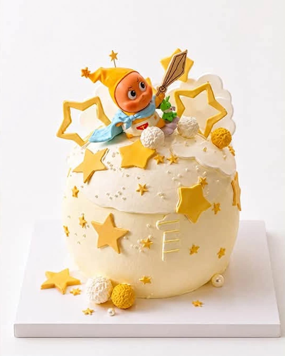 Bánh Kem Twinkle Sao Vàng TK010 - ảnh 1
