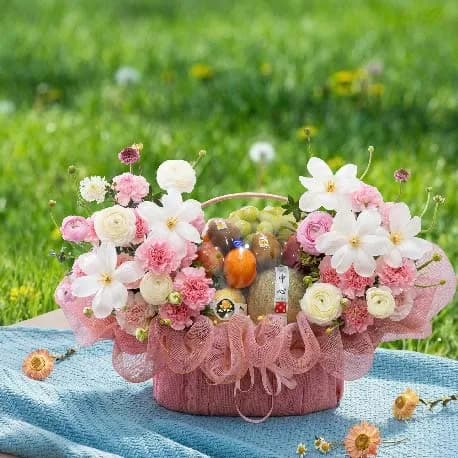 Giỏ Trái Cây Kèm Hoa Tươi YN50 - ảnh 1