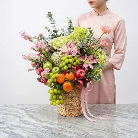 Giỏ Trái Cây Kèm Hoa Tươi YN53 - ảnh 1